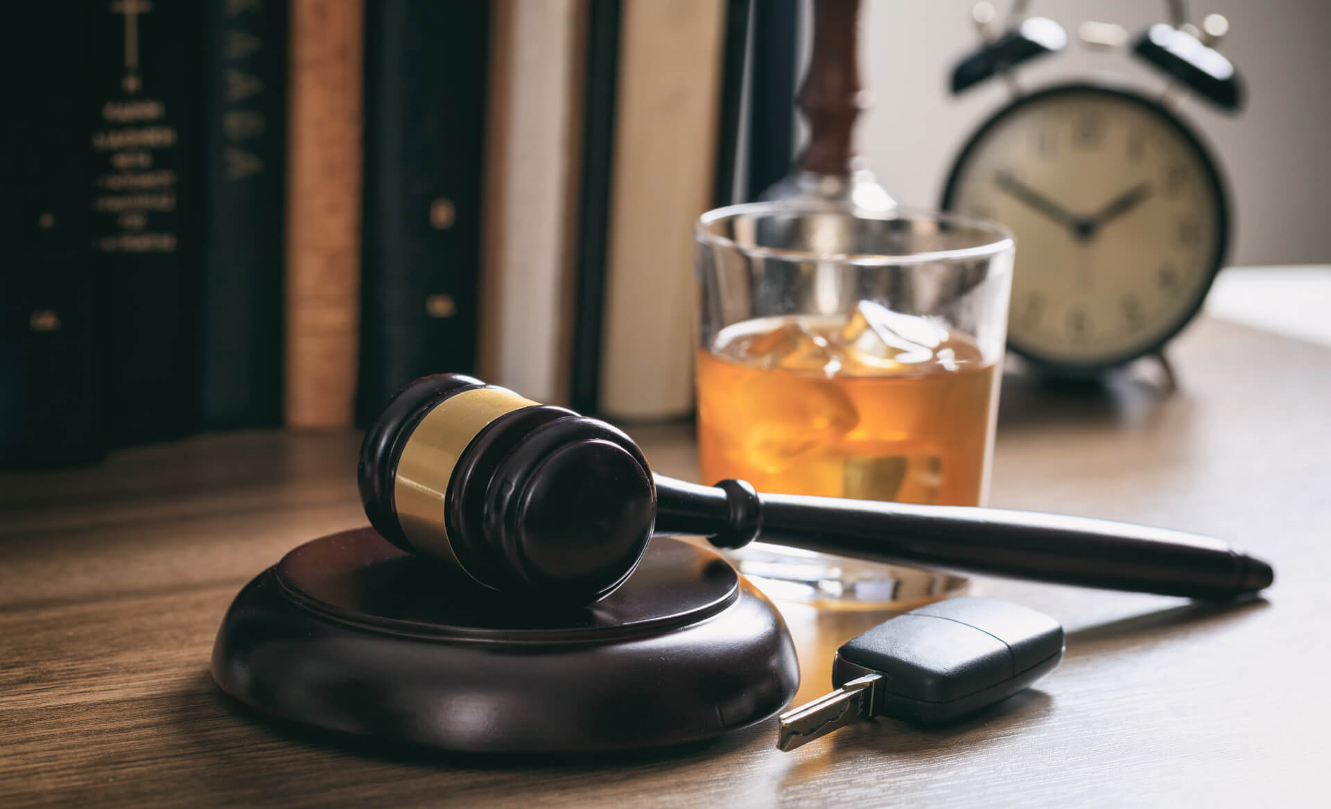 The Benefits of Hiring a Local Criminal Defense Attorney